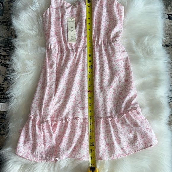 🆕 Endless Blue Pink Floral Ruffle Dress
Size M - Picture 8 of 9